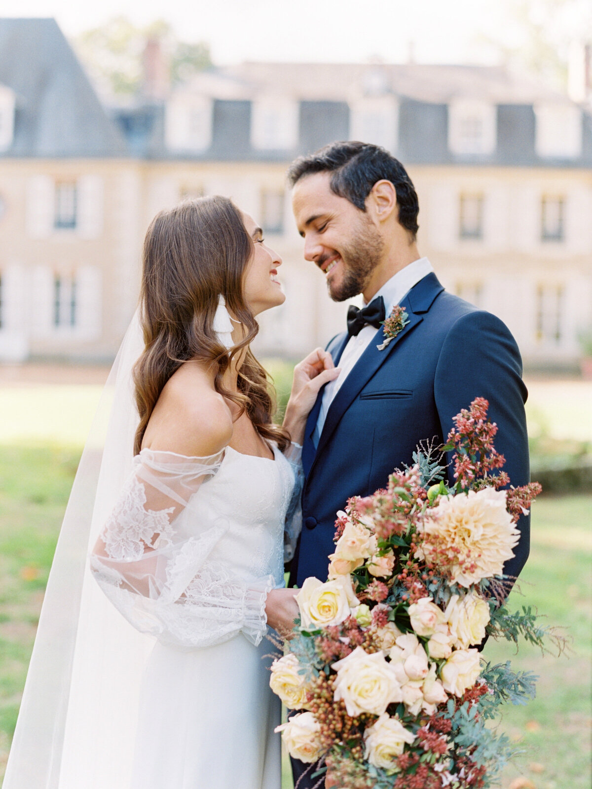 chateau-bouthonvilliers-wedding-paris-wedding-photographer-mackenzie-reiter-photography-32