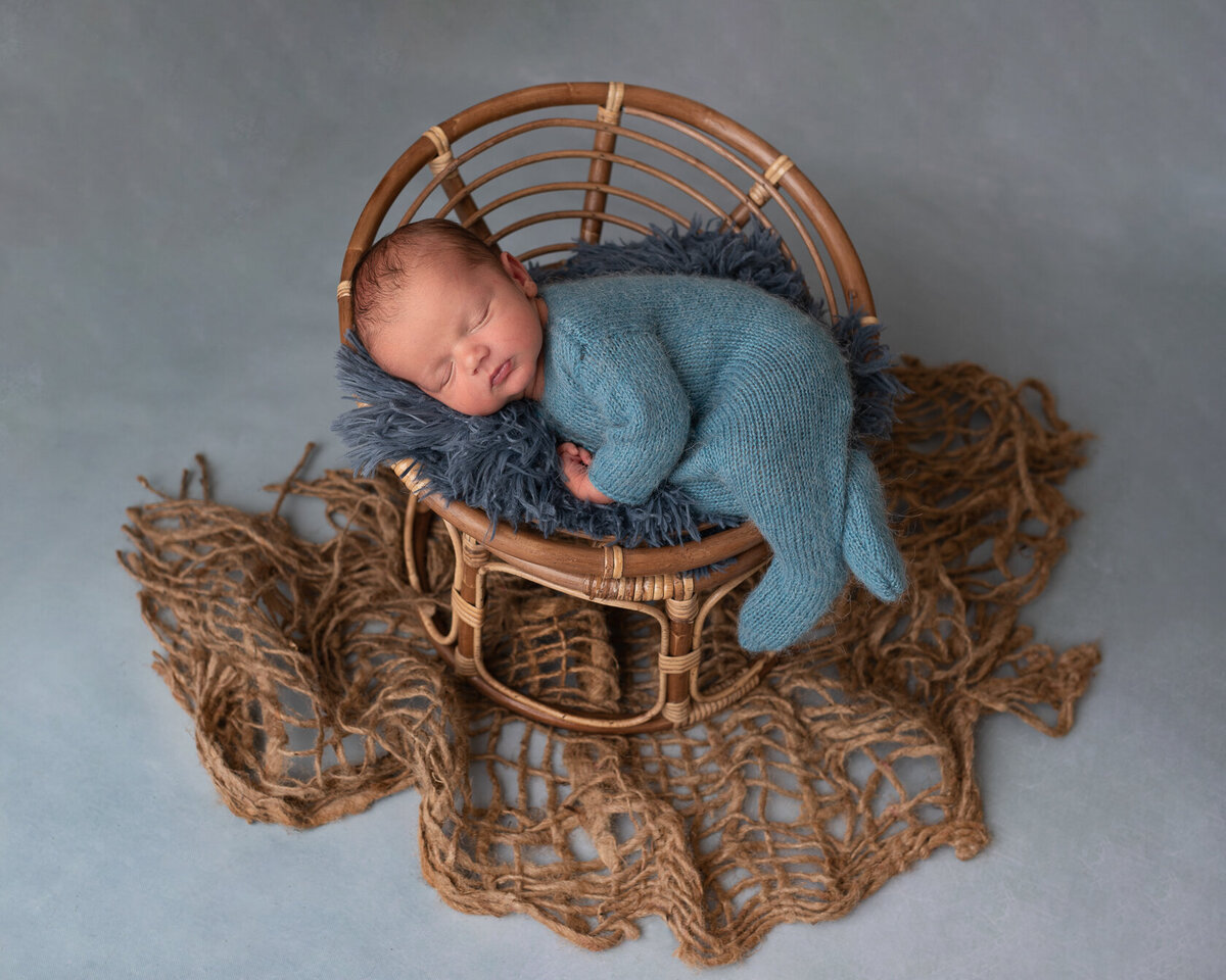 Newborn in Boho Photo Session by Laura King