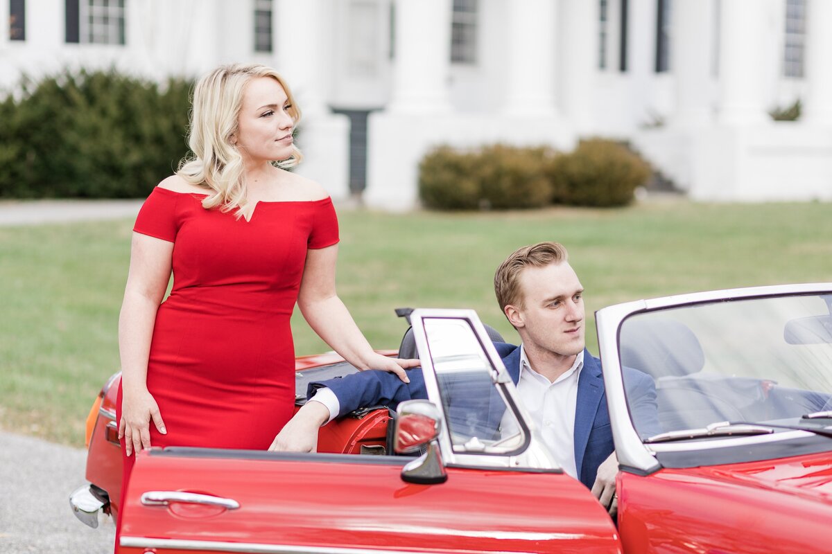 Vintage-Car-Engagement-Photos-DC-Maryland-Silver-Orchard-Creative_0012