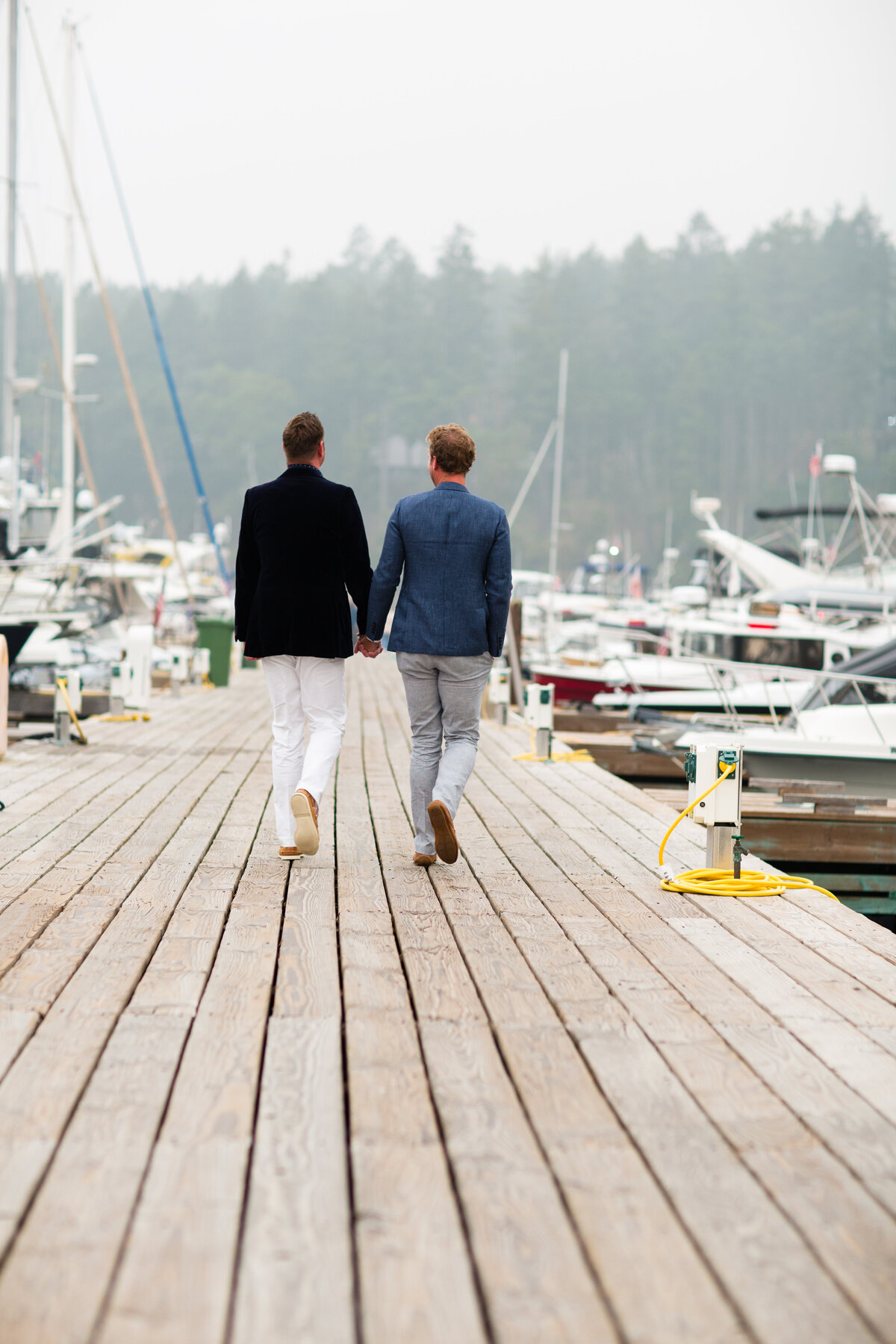 005-elopement-roche-harbor-sailboat-la-vie-photo