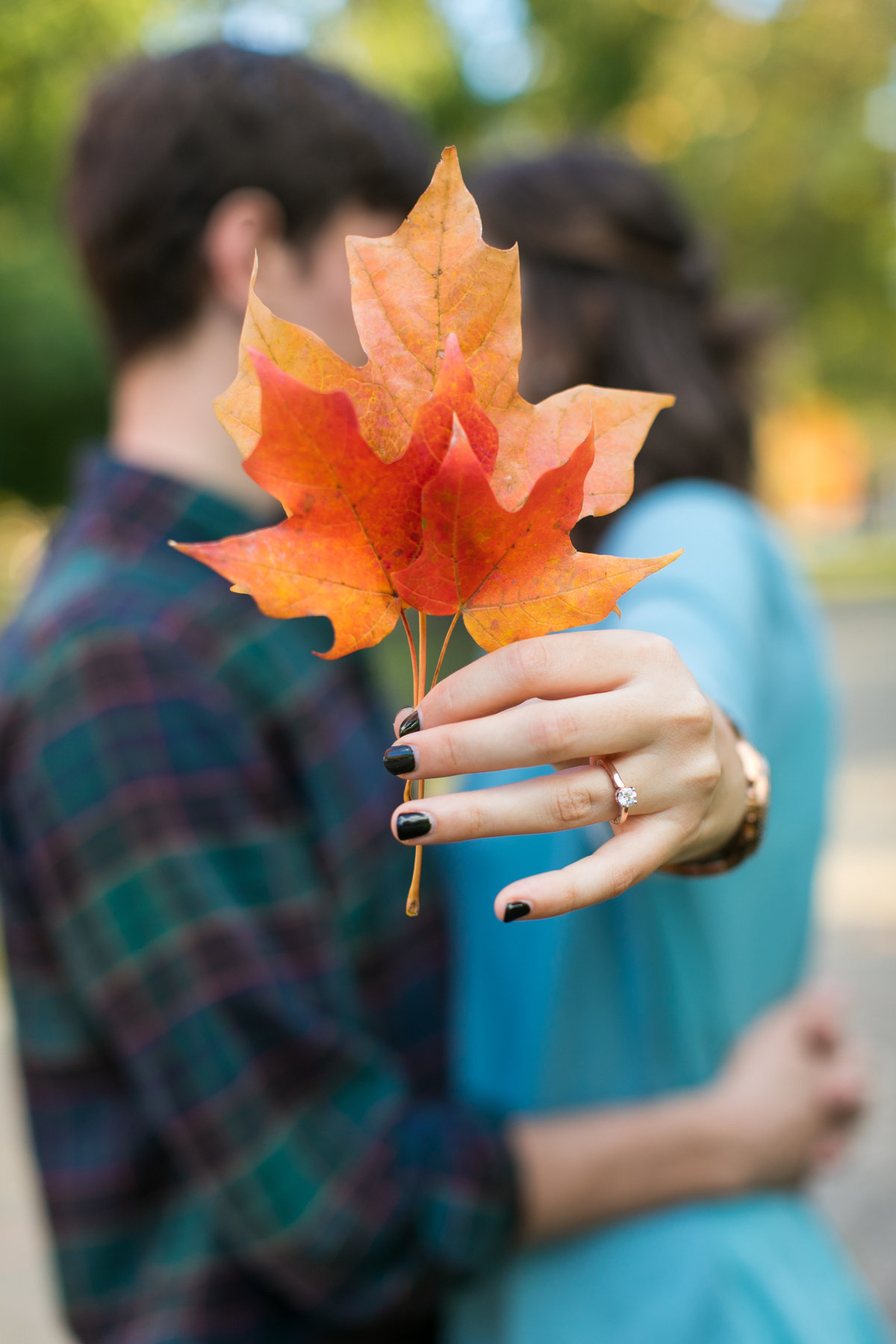 Fall-Engagement-Photos-Leaf-ring