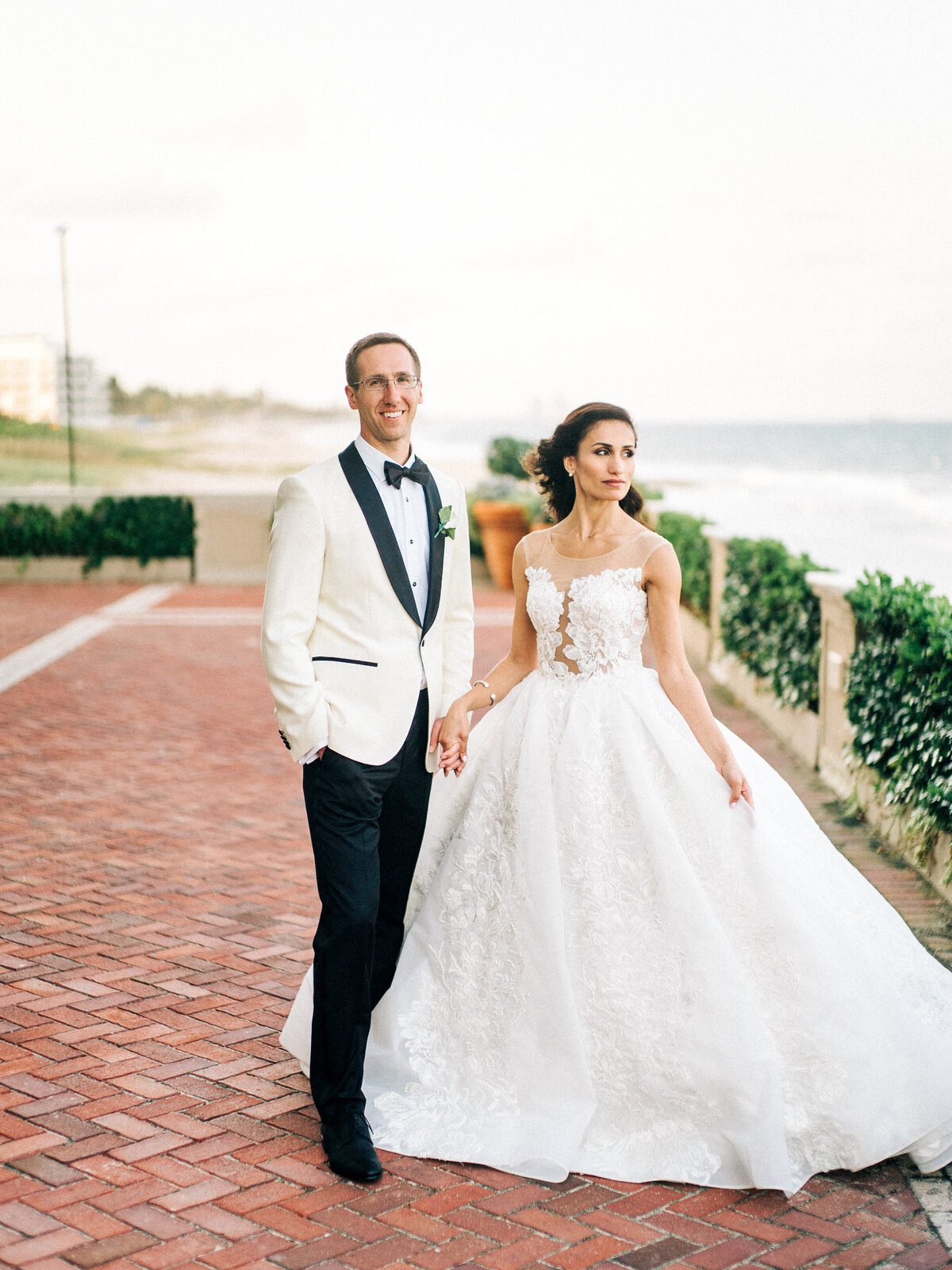 070-sean-cook-wedding-photography-palm-beach-breakers-classic