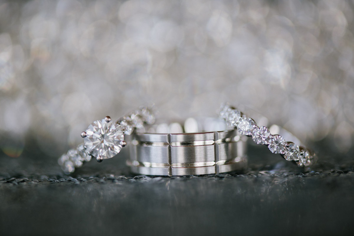 Luxury wedding rings