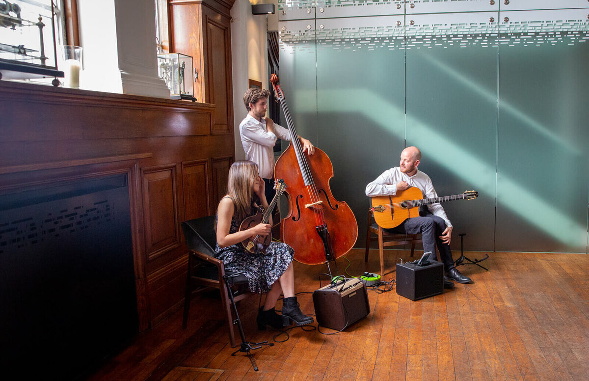 String qurtet playing in The De Montford Suite Town Hall Hotel London