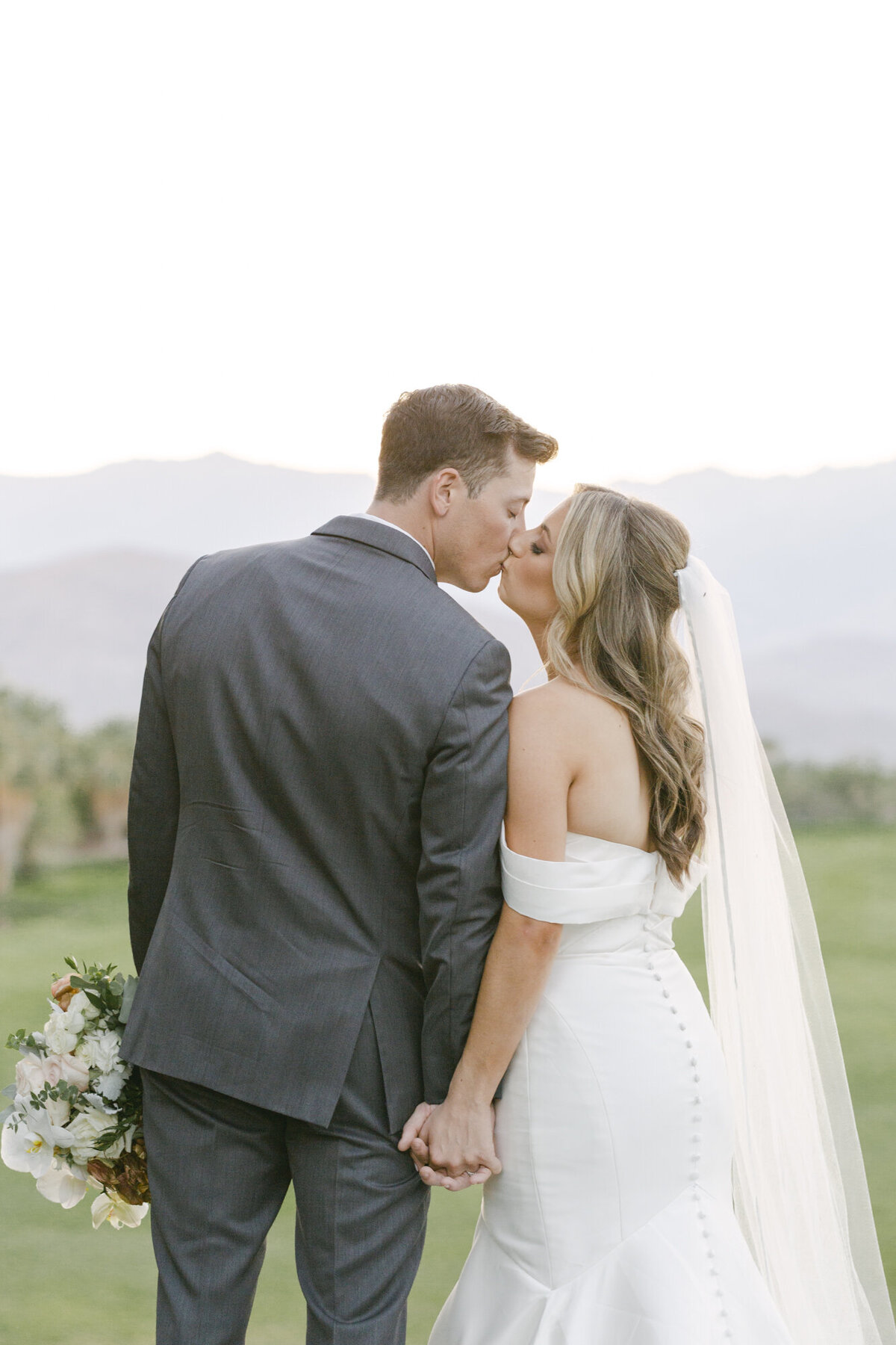 PERRUCCIPHOTO_DESERT_WILLOW_PALM_SPRINGS_WEDDING99
