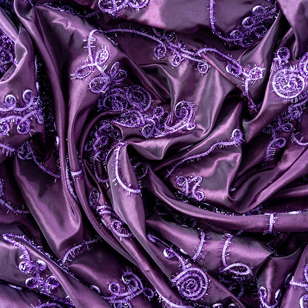 1Toronto-Linen-Rental-PurpleTablecloth