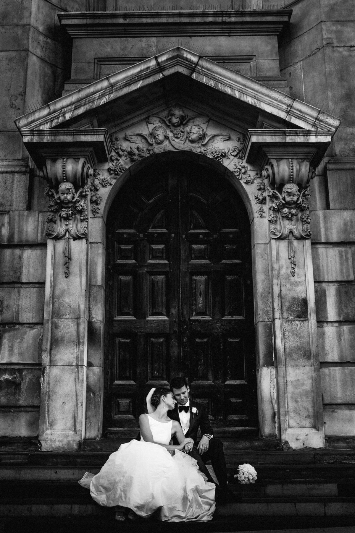 relaxed and natural london wedding photographer-29