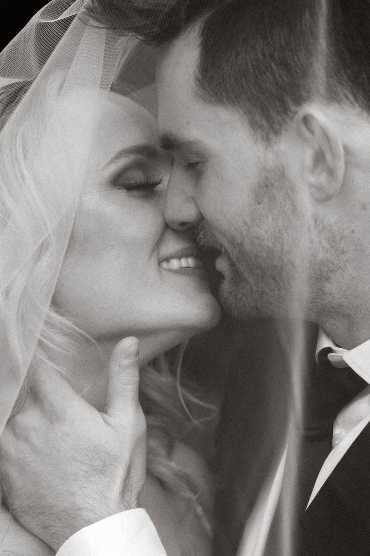 Iceland elopement and wedding photographer _ 15