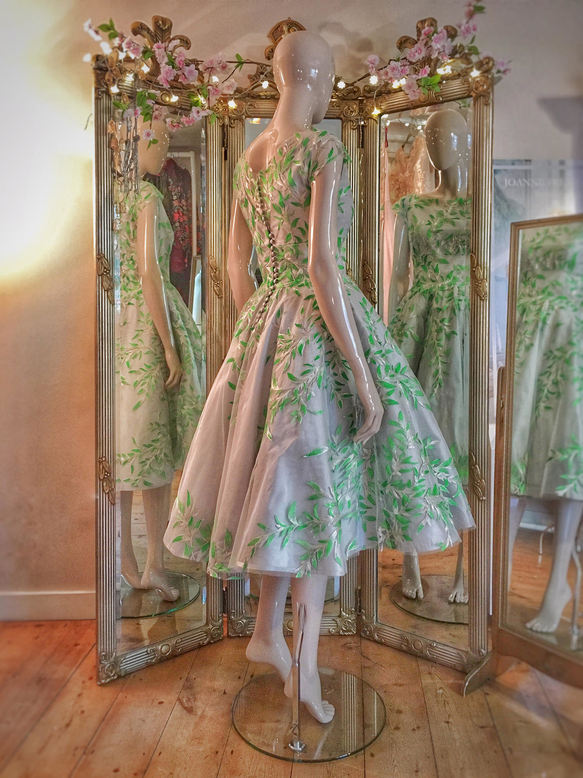 Bali-embroidered-green-leaf-tea-length-wedding-dress-JoanneFlemingDesign