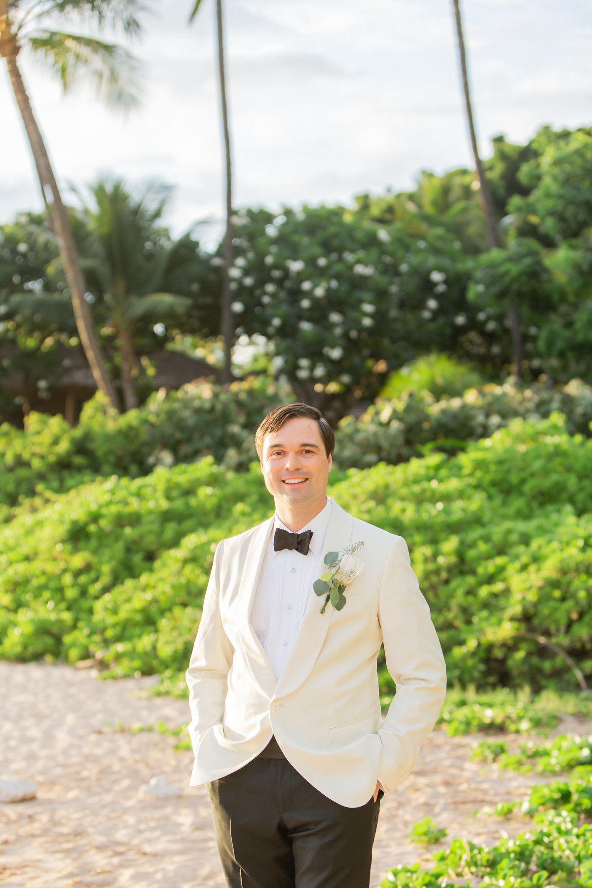 Maui venue wedding photography - groom