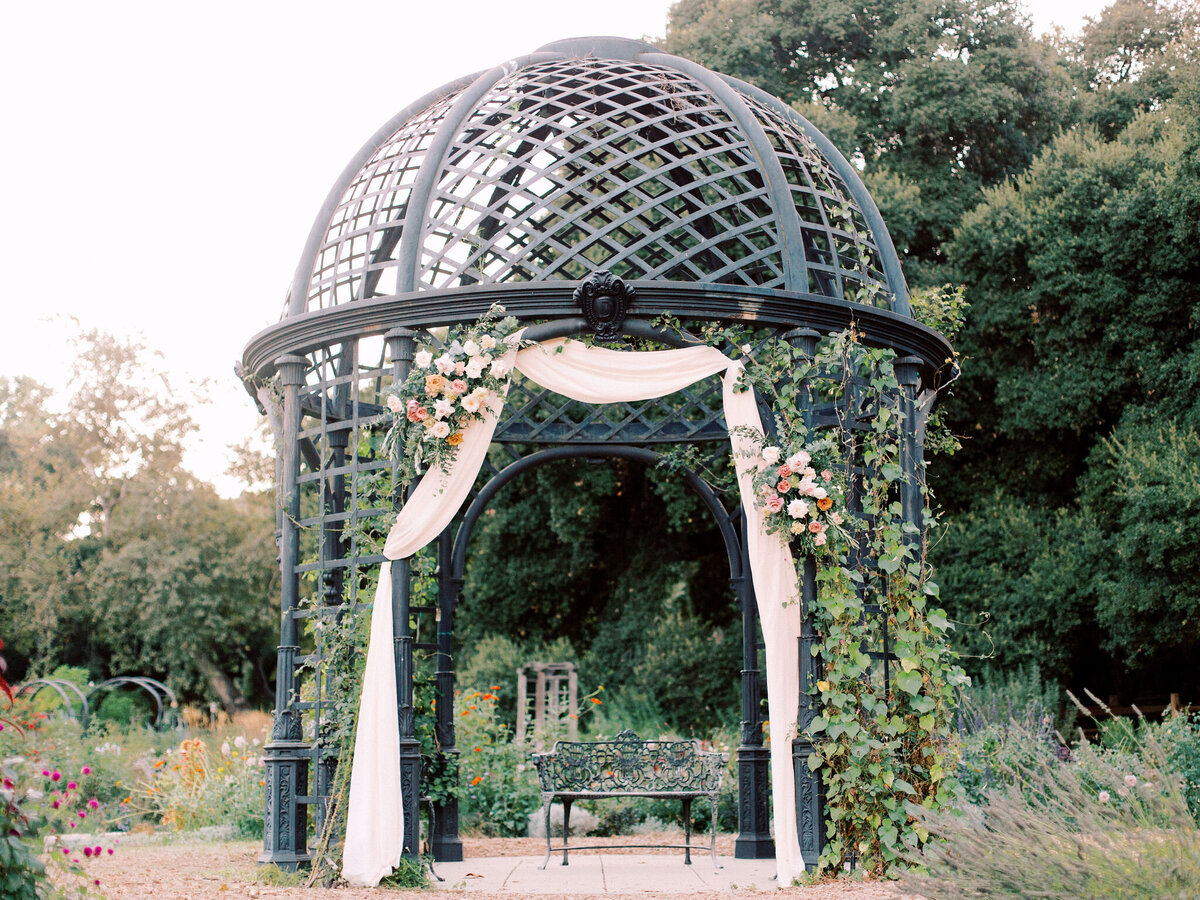 Faye Fern Creative - Luxury Wedding Design & Planning - Descanso Garden Wedding