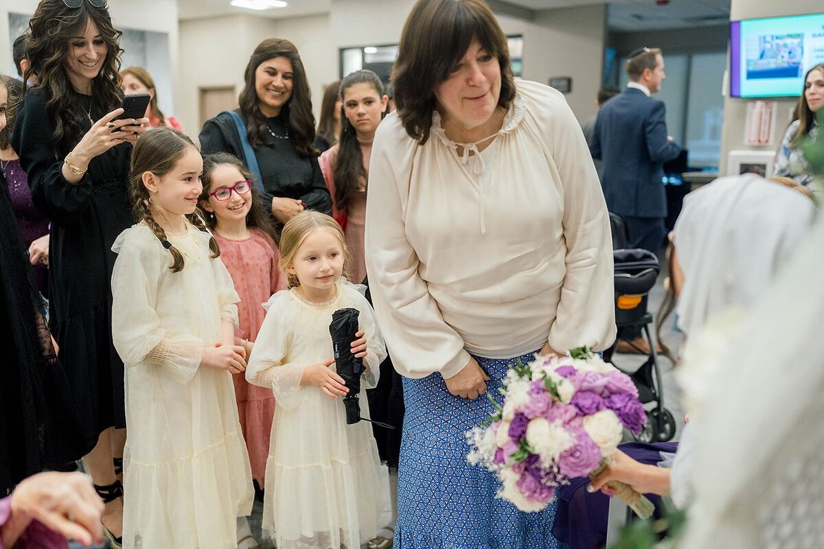 Eliana-Melmed-Photography-Chicago-LosAngeles-Jewish-WeddingPhotographer-CarmiKalman-SneakPeeks-00050