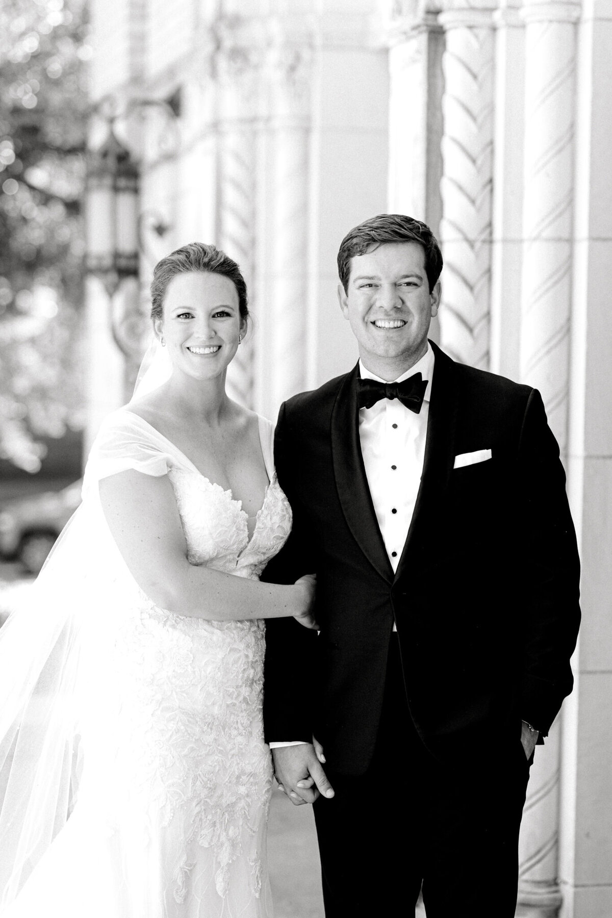 Allie & John Wedding at Royal Oaks Country Club Christ the King Church | Dallas Wedding Photographer | Sami Kathryn Photography-77