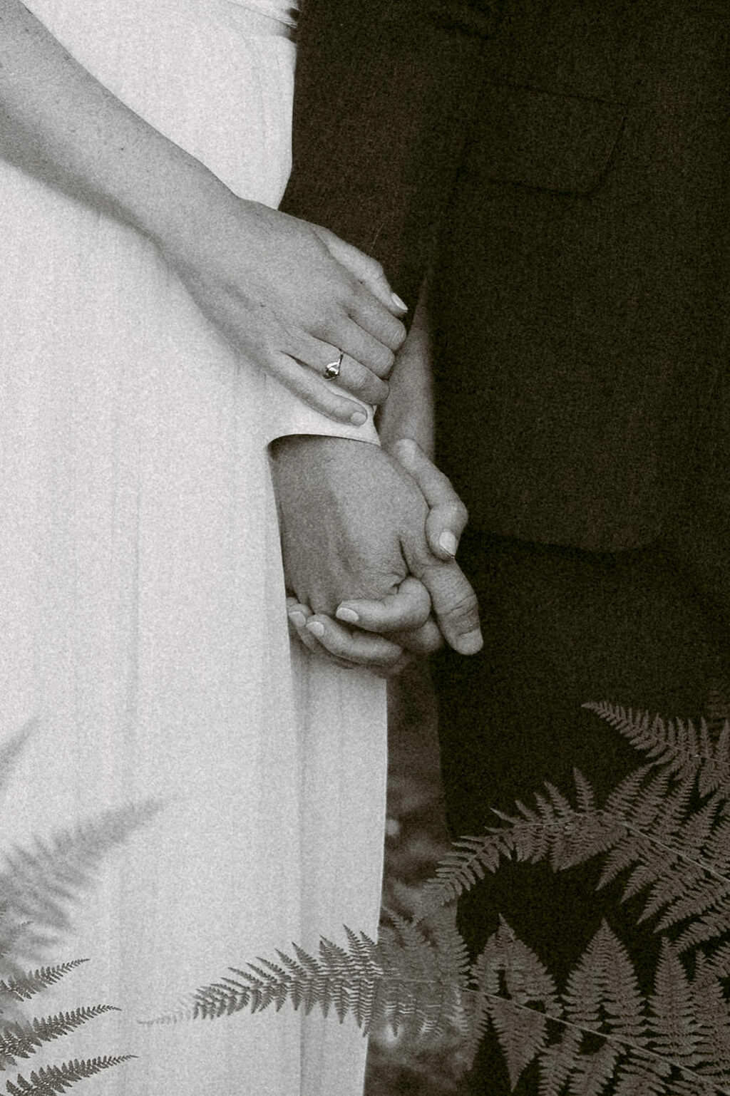 Destination wedding photographer Oregon + Adirondacks capturing refined, story-driven editorial imagery with timeless artistry.