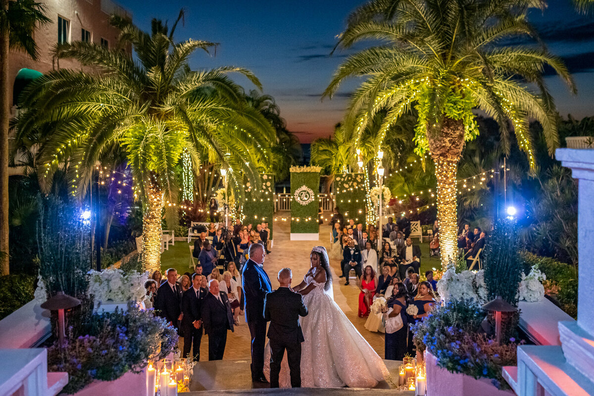 The-Don-Cesar-Night-Time-Wedding-Ceremony