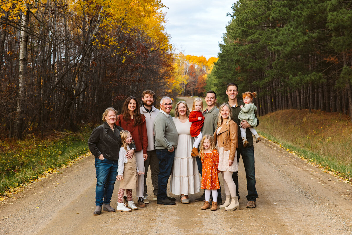 Minnesota-Alyssa Ashley Photography-Pehl family session-11