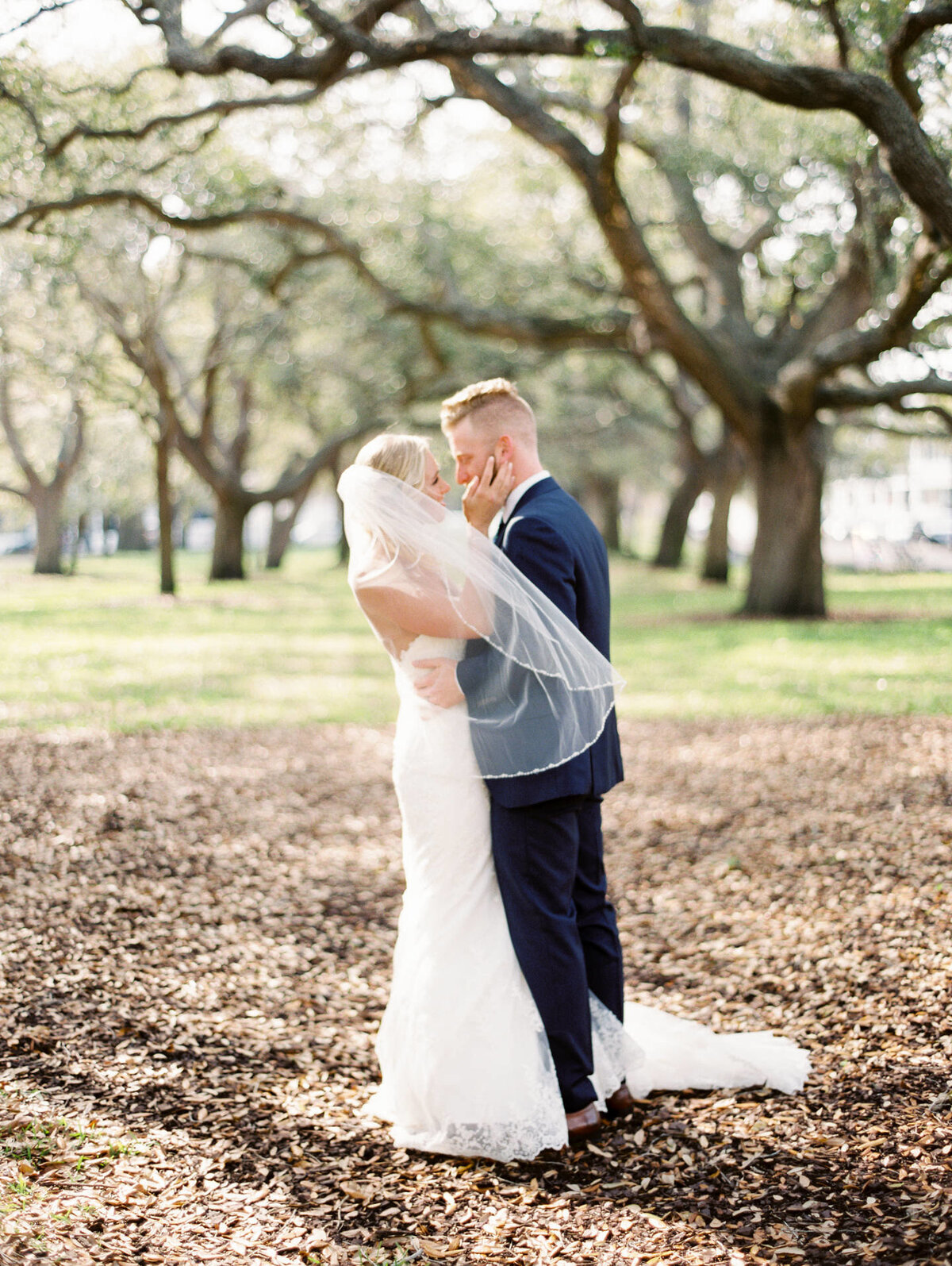 Fine-art-wedding-photographer-philip-casey--Rice-Mill-Charleston-022