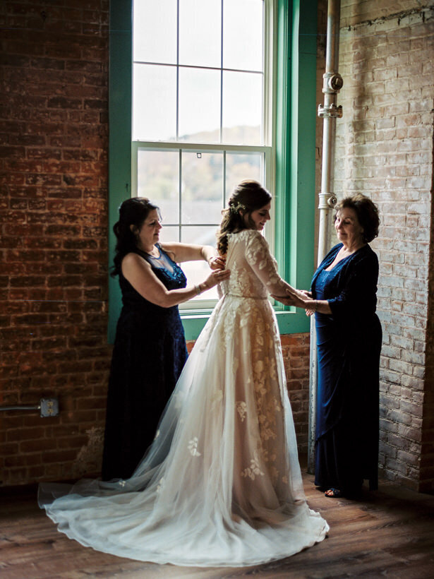 Wedding-Philly-NY-Ithaca-Catskills-Jessica-Manns-Photography_154