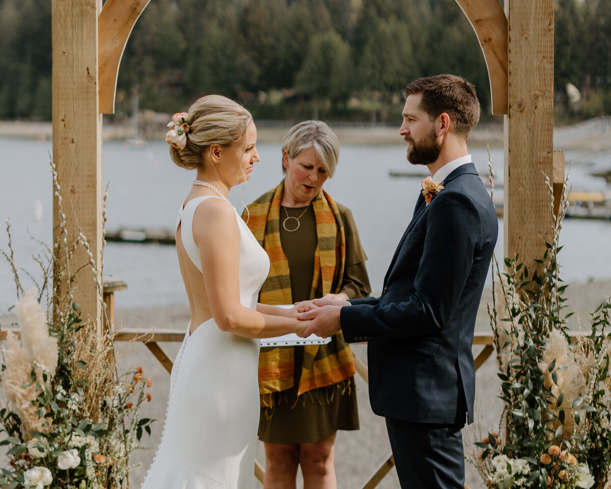 Bowen-Island-Elopement-Photographer-47