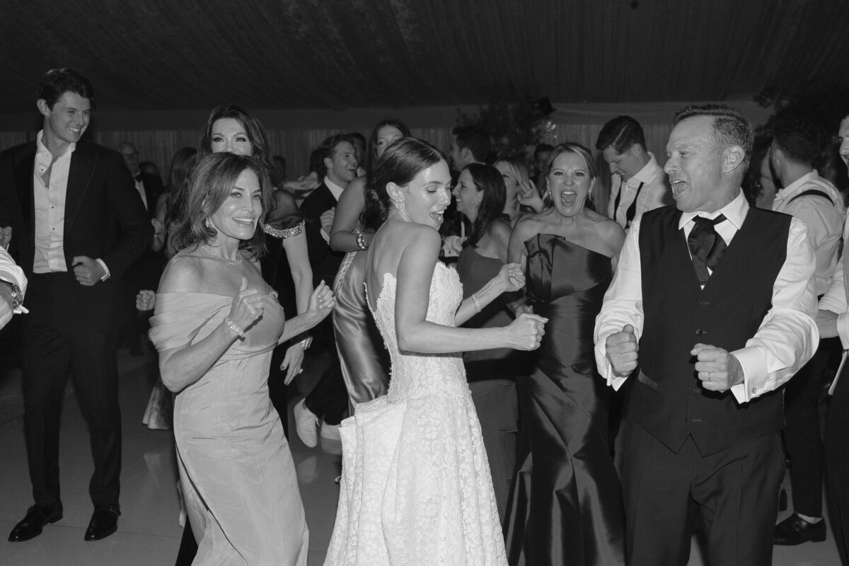 hillcrest-country-club-wedding-MZ-61
