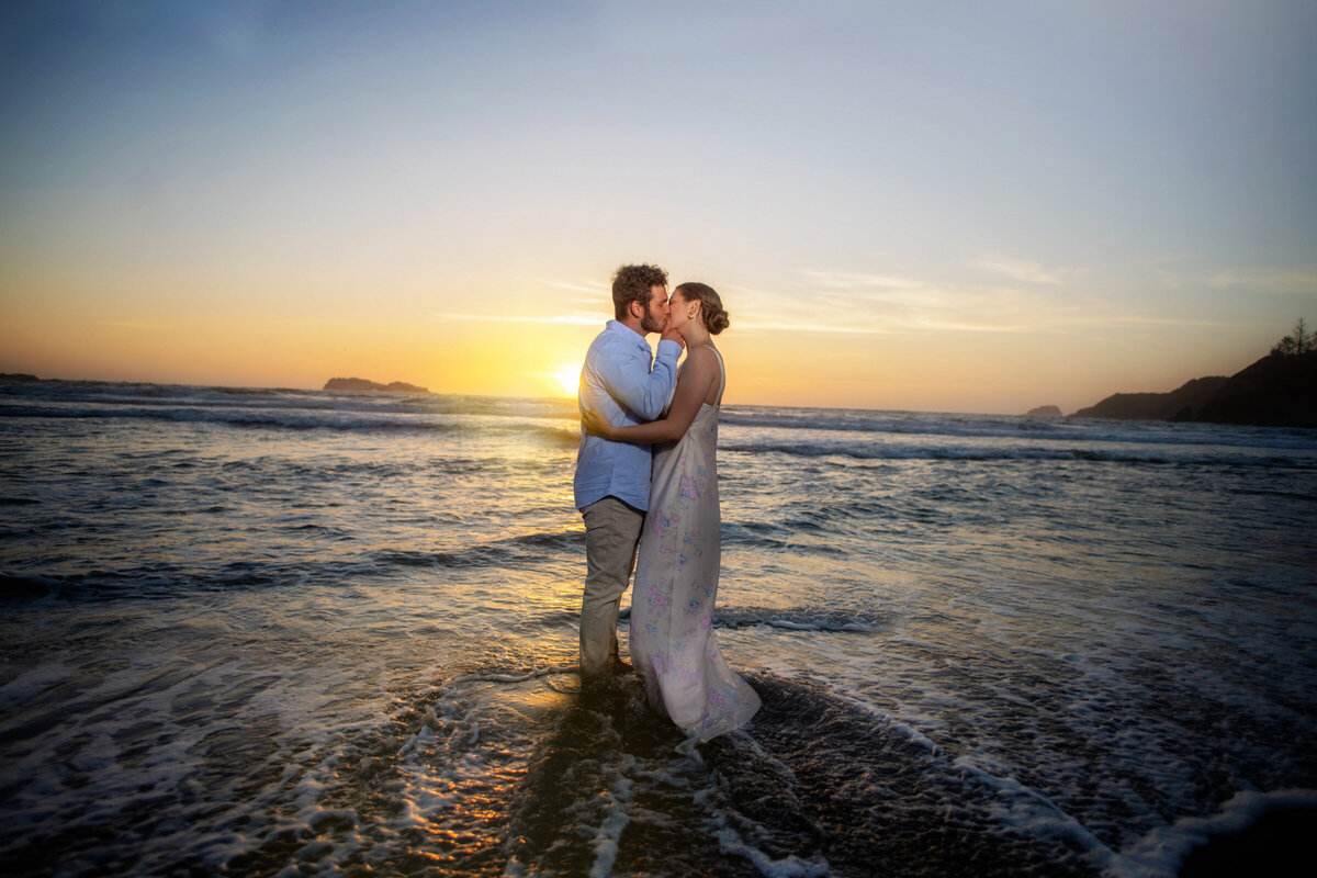 Humboldt-County-Engagement-Photographer-Beach-Engagement-Humboldt-Trinidad-College-Cove-Trinidad-State-Beach-Nor-Cal-Parky's-Pics-Coastal-Redwoods-Elopements-9