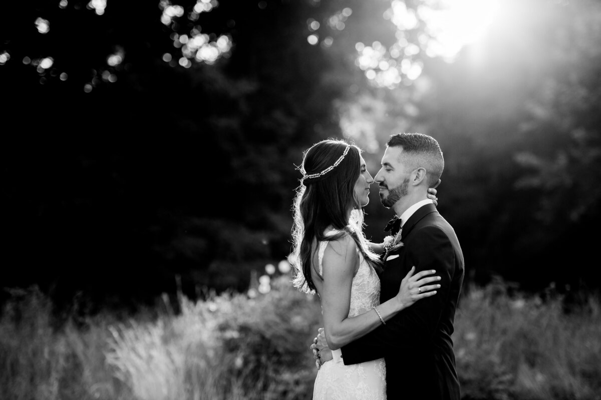 Red Maple Vineyard Wedding  Photography portraits