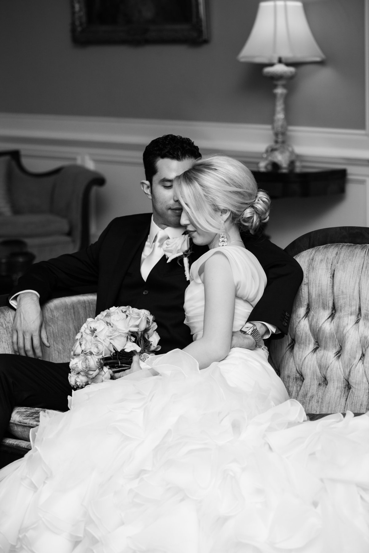 TFWC Mansion Austin wedding photographer bride groom romantic