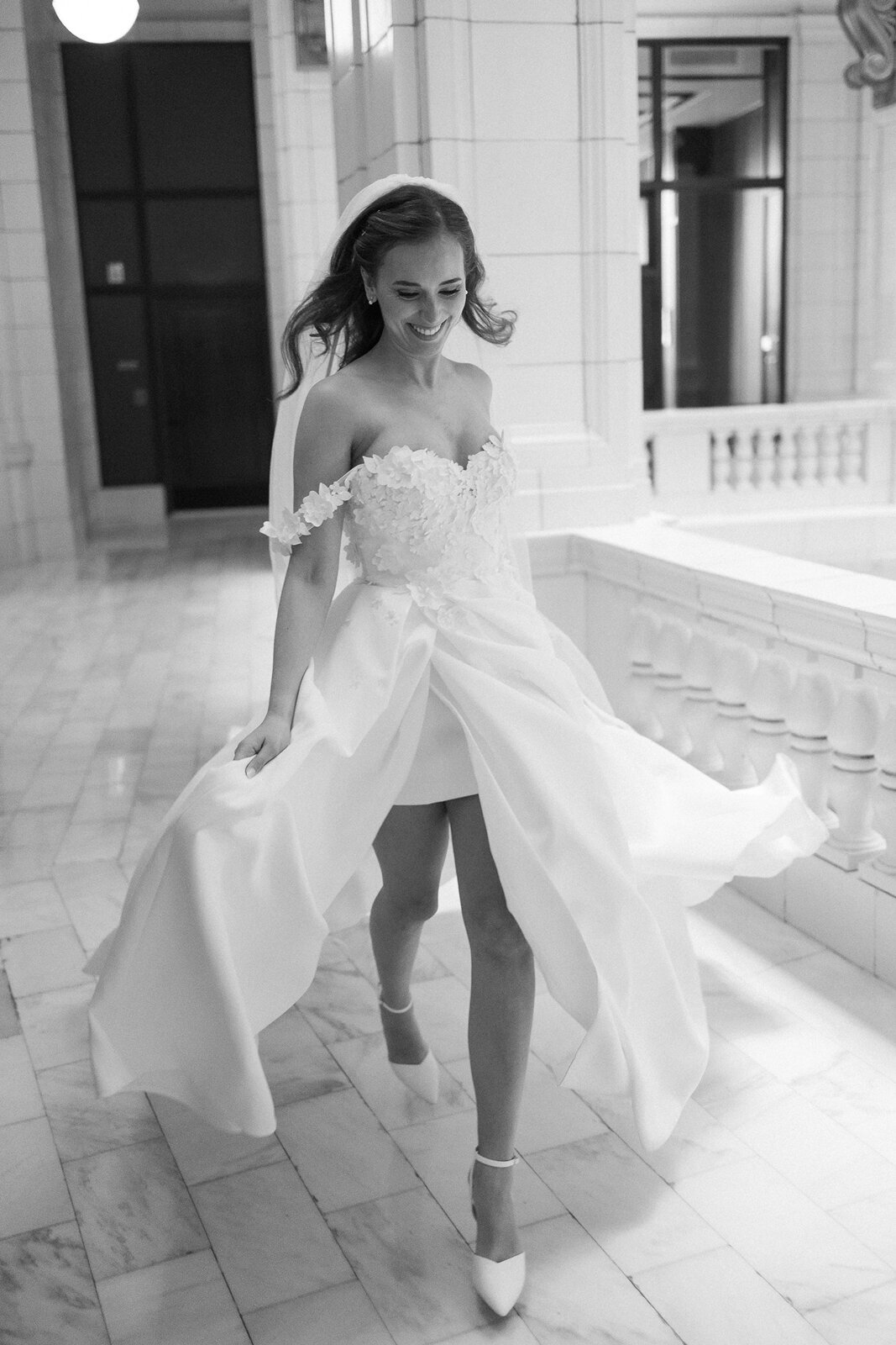 refined-detroit-wedding-editorial-bridal-suite