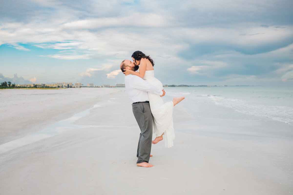 couples-photography-session-siestakey-florida_05