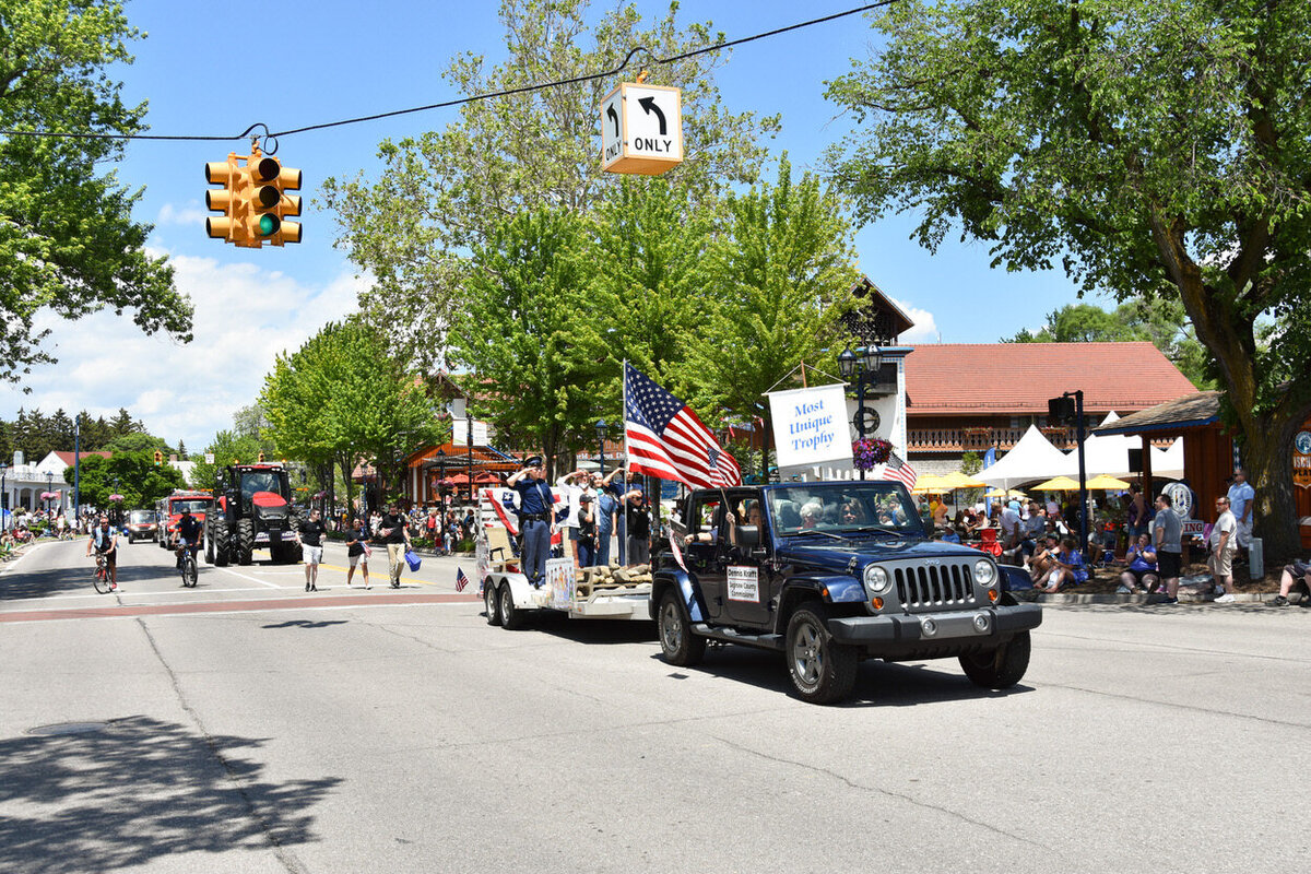 Bavarian-Parade-Frankenmuth-Michigan-38