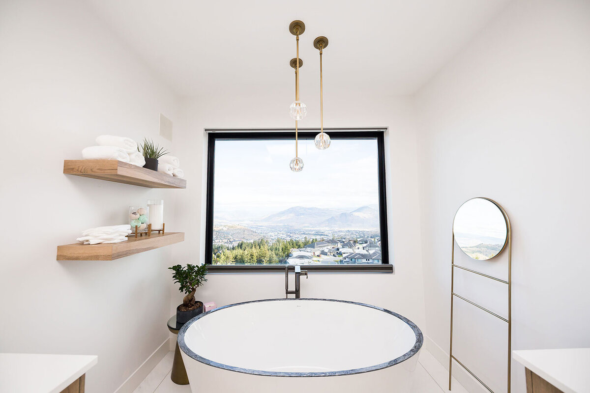 Bathroom-with-view