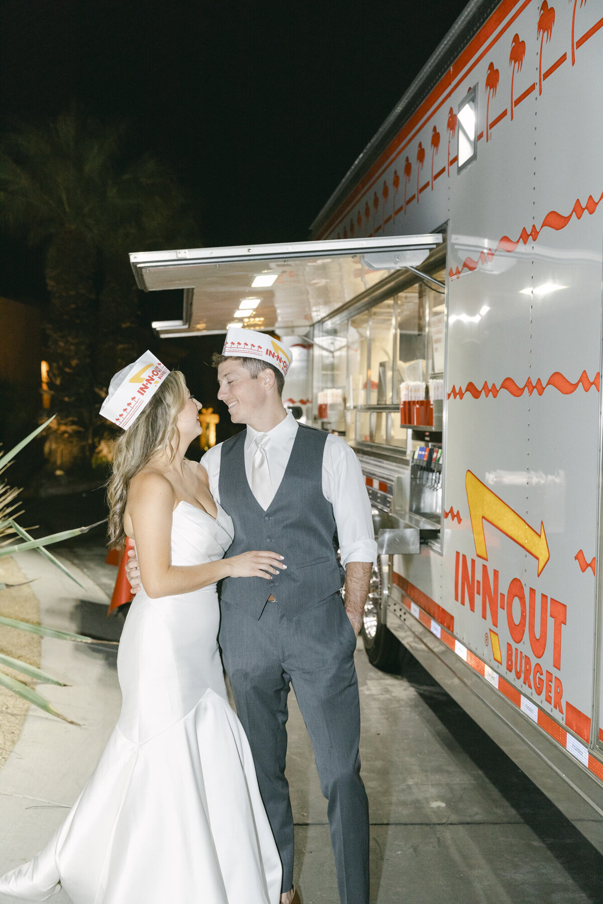 PERRUCCIPHOTO_DESERT_WILLOW_PALM_SPRINGS_WEDDING159