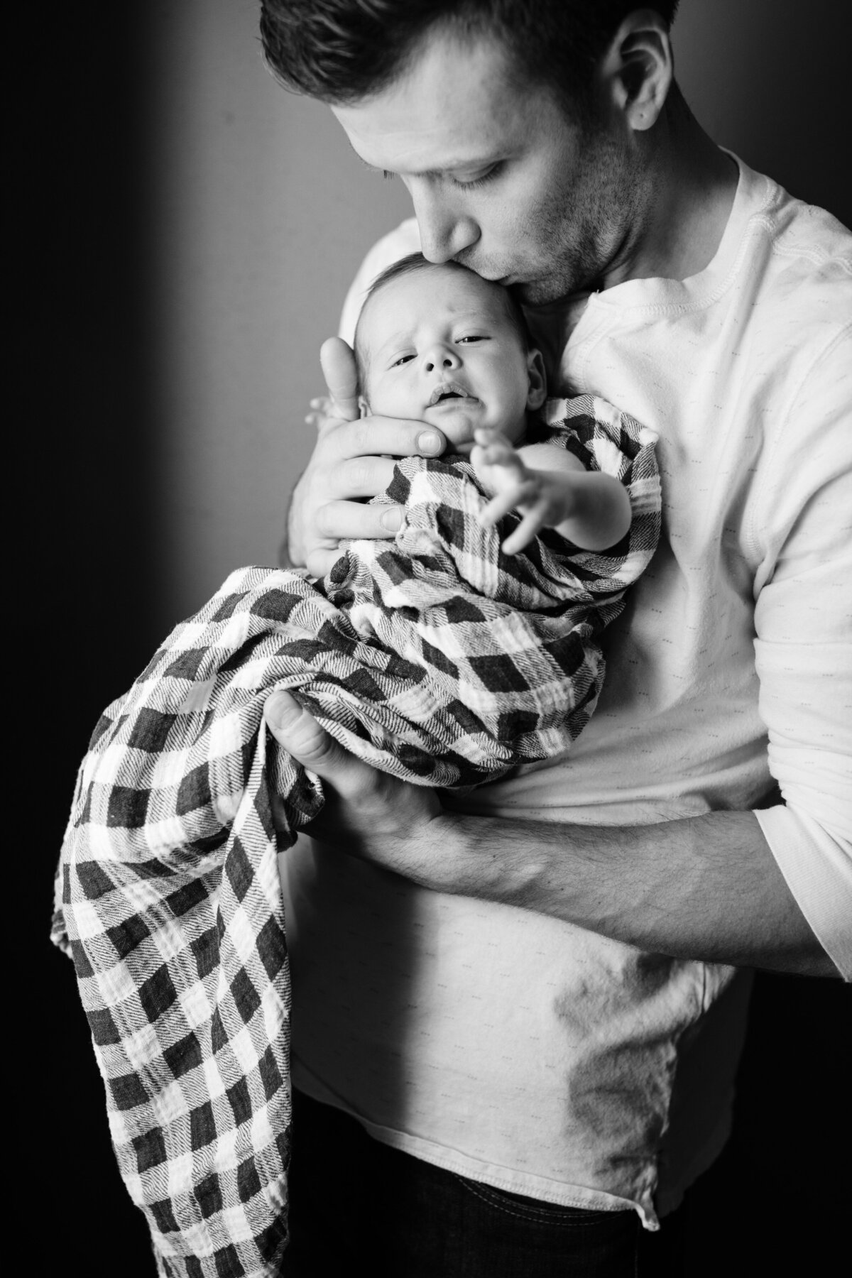 Cozy-Newborn-Photos
