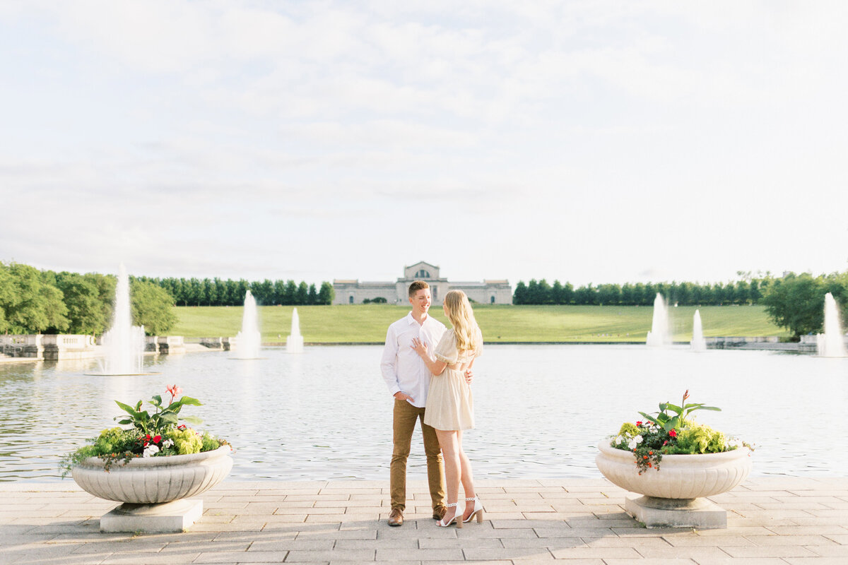 amber-rhea-photography-midwest-wedding-photographer-stl-engagement210A5163