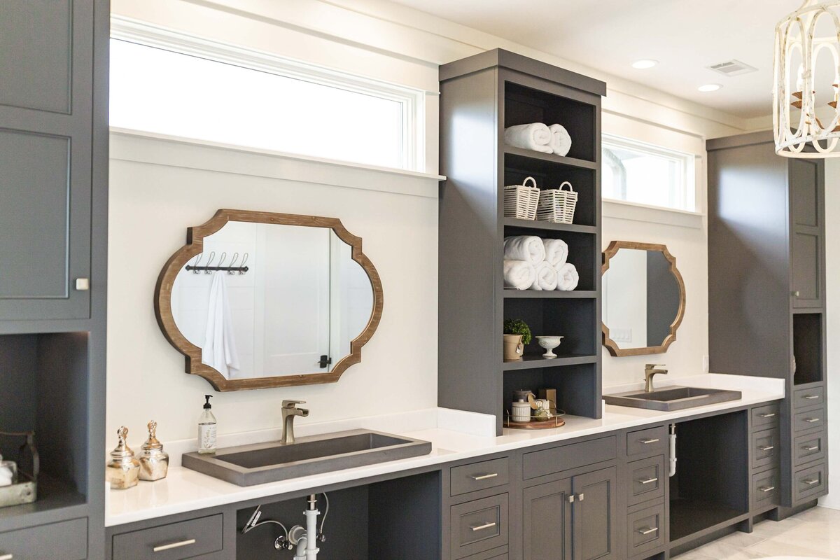 bathroom-master-redesign-charcoal-cabinets12