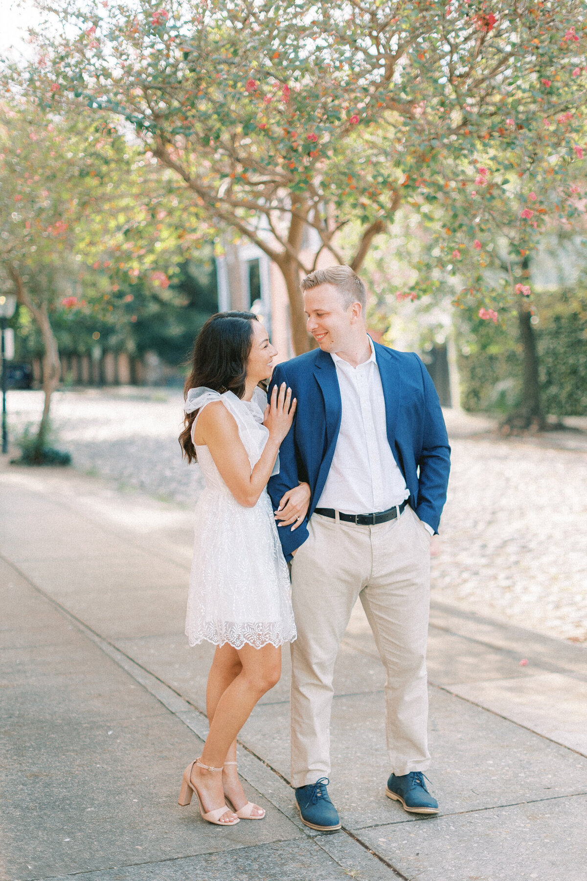 charleston-south-carolina-engagement-session-historic-district-hayley-moore-photography-12