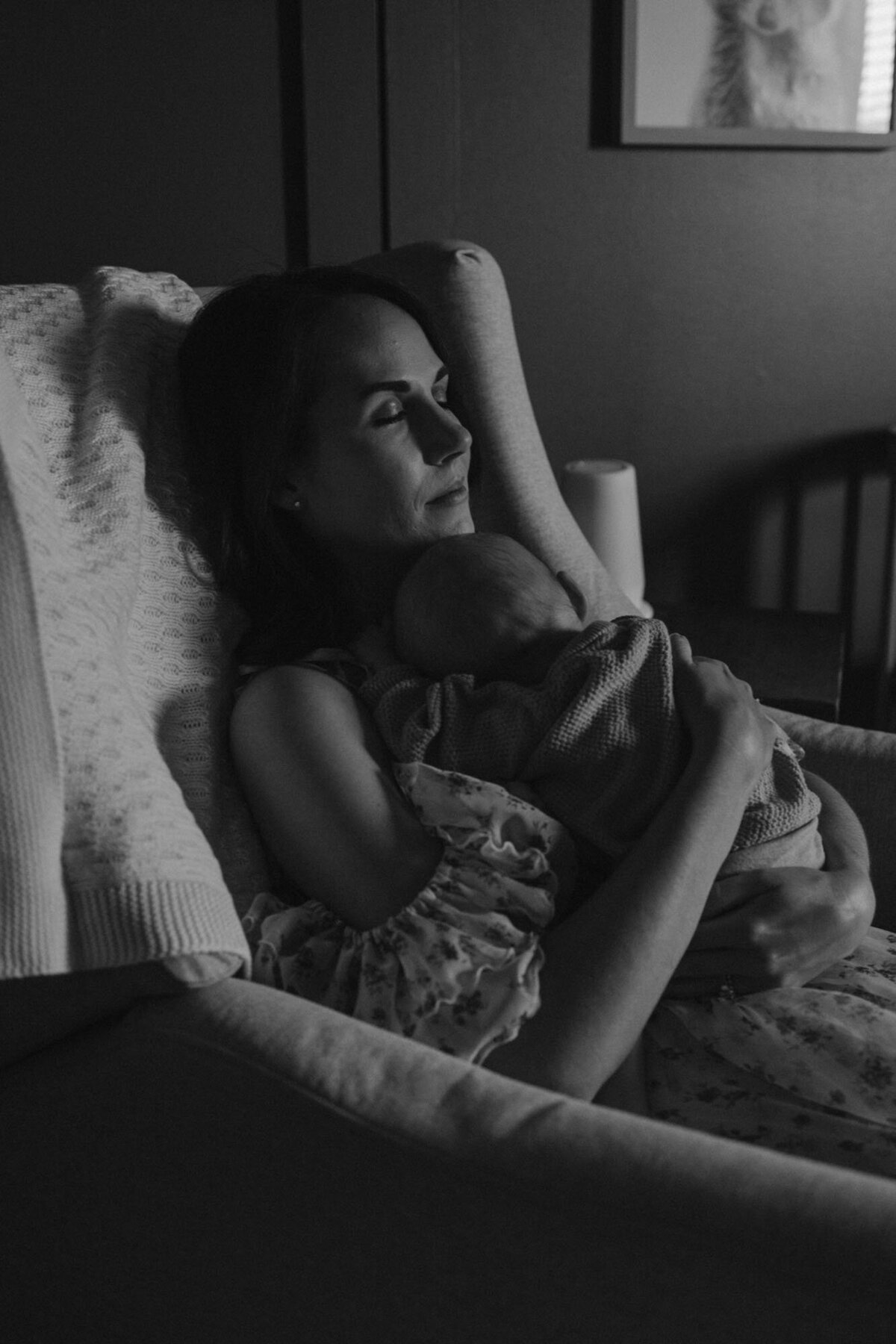 cozy black and white newborn photo