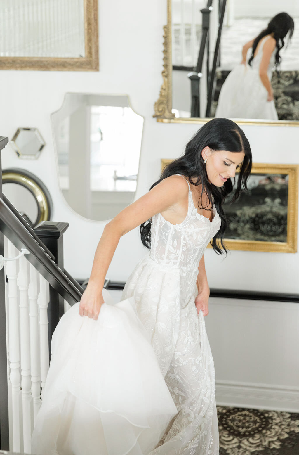 Bride's getting ready portrait | Maison Principale Montreal Luxury Wedding | Montreal wedding photographer