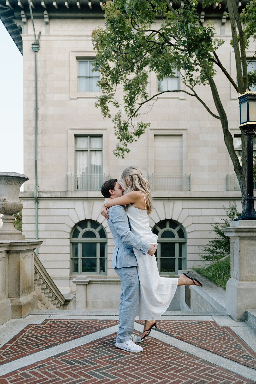 downtown-lynchburg-engagement-session-kelsey-bryan-47