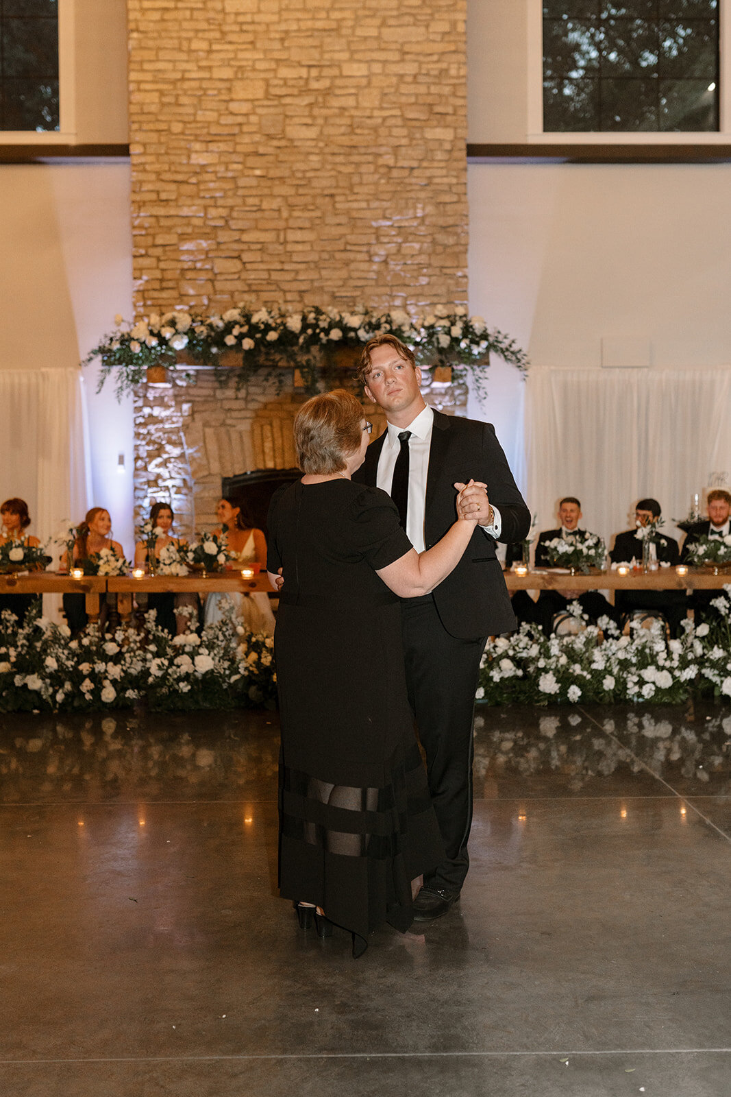 Rebecca and Dan _ The Ridge Wedding Venue _ Kansas City Wedding Photography _ Nick and Lexie Photo + Film-1701