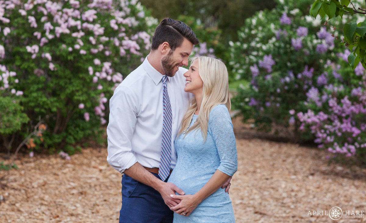 Romantic Maternity Photography in Denver at City Park