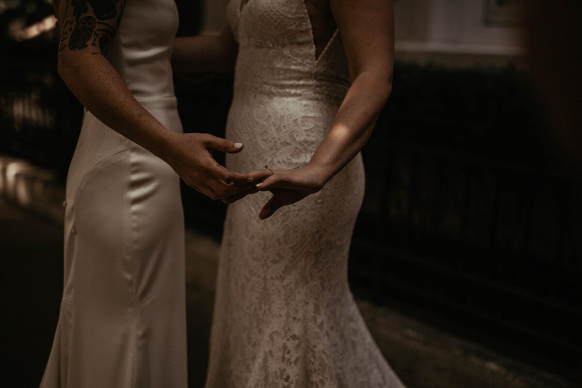 Pops of burgundy, blush, and burnt orange have us dreaming in color. For this sweet, springtime elopement Nicole Hensley created a day that's all about style. From ceremony stairs beautifully blooming with flowers to a reception table overflowing with romantic florals, designs by Remi and Gold delight. You'll swoon over every last detail beautifully captured in the imagery by Lucy Struve.