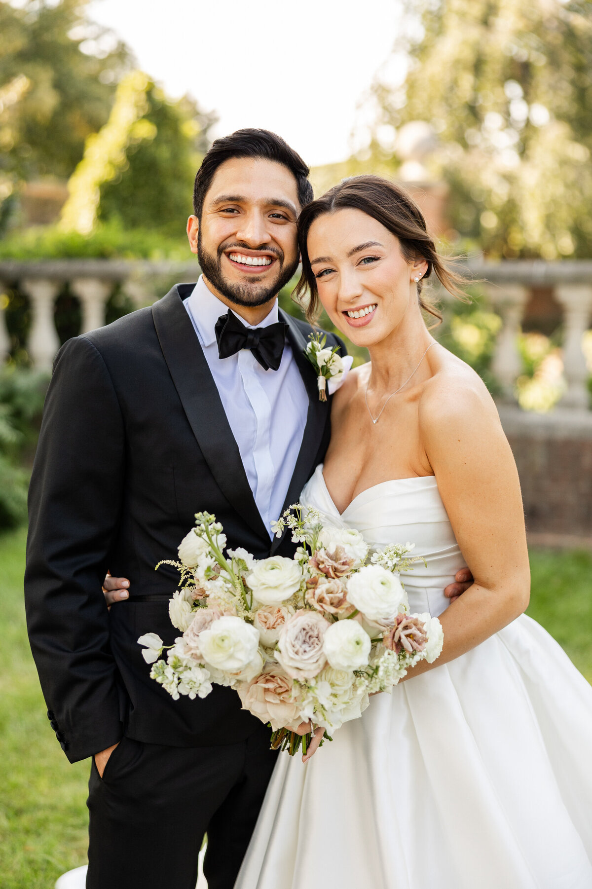 chicago-botanic-garden-wedding-summer-alex-ferreri--16