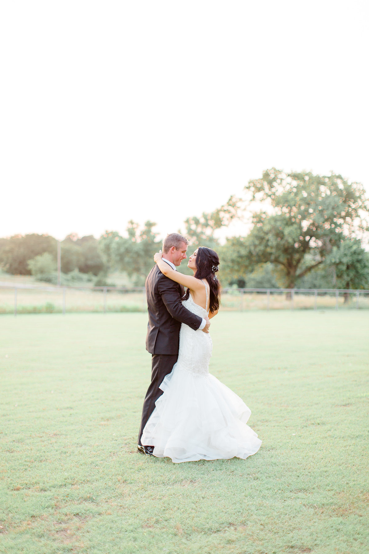 High-Pointe-Mansion-Wedding-Photography-Oklahoma-City-Wedding-Photographer-Holly-Felts-Photography-515