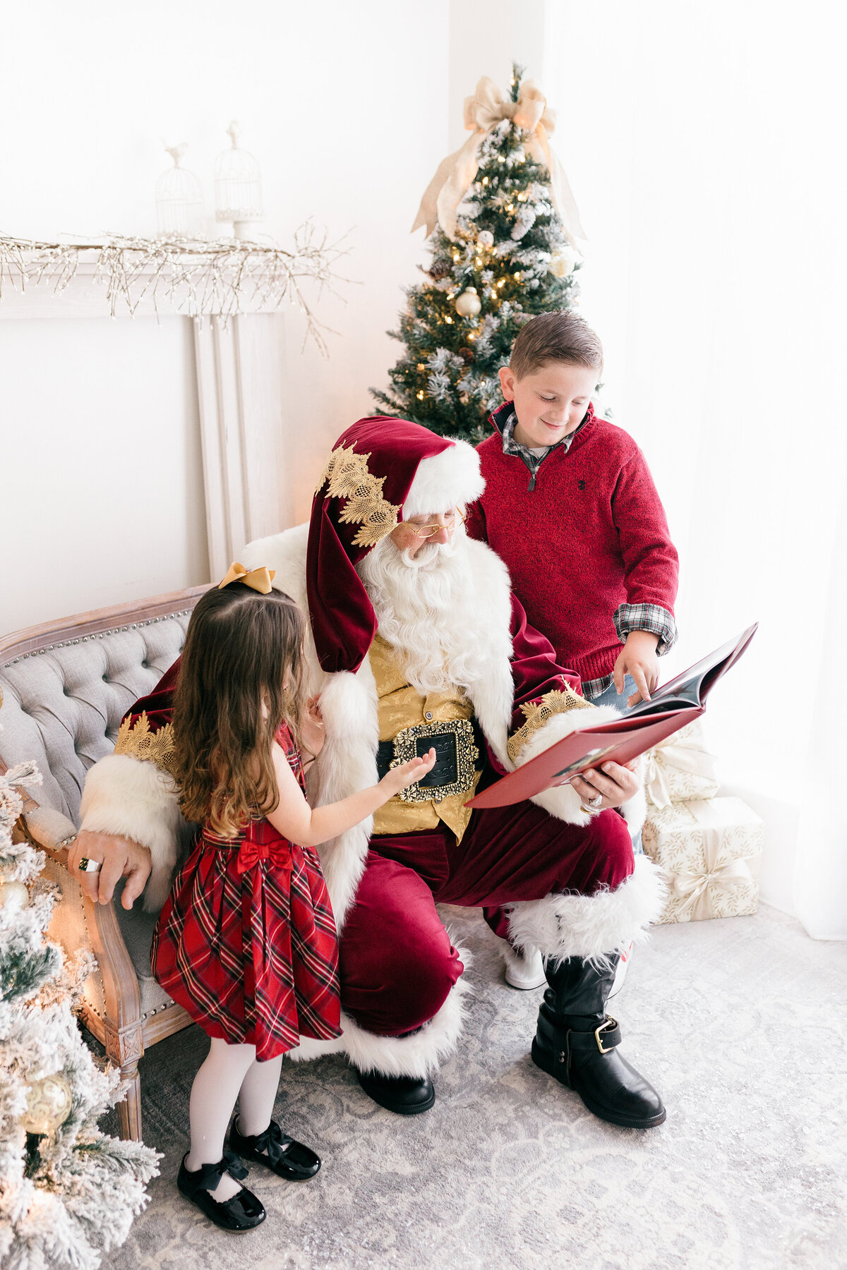 AllieBlaylockPhotographySanta05resized