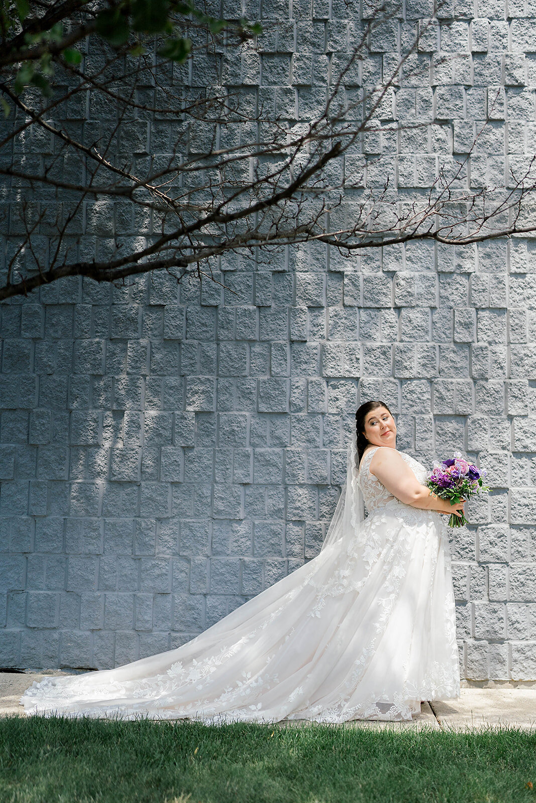 Eliana-Melmed-Photography-Chicago-LosAngeles-Jewish-WeddingPhotography-ElianaSklar-FirstLook-00029