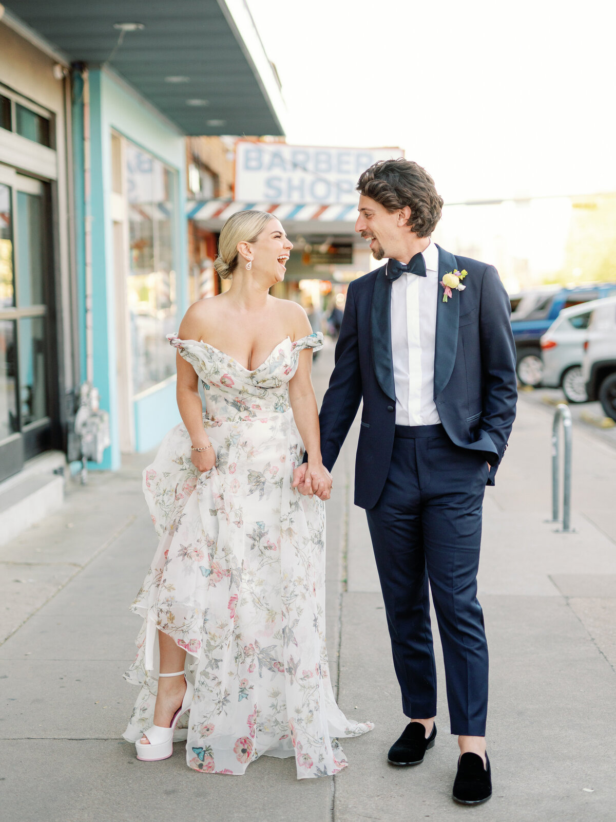 Austin-Fine-Art-Wedding-Photographer-AnnieScott-WelcomeParty-RuétPhoto-featherandtwine-103