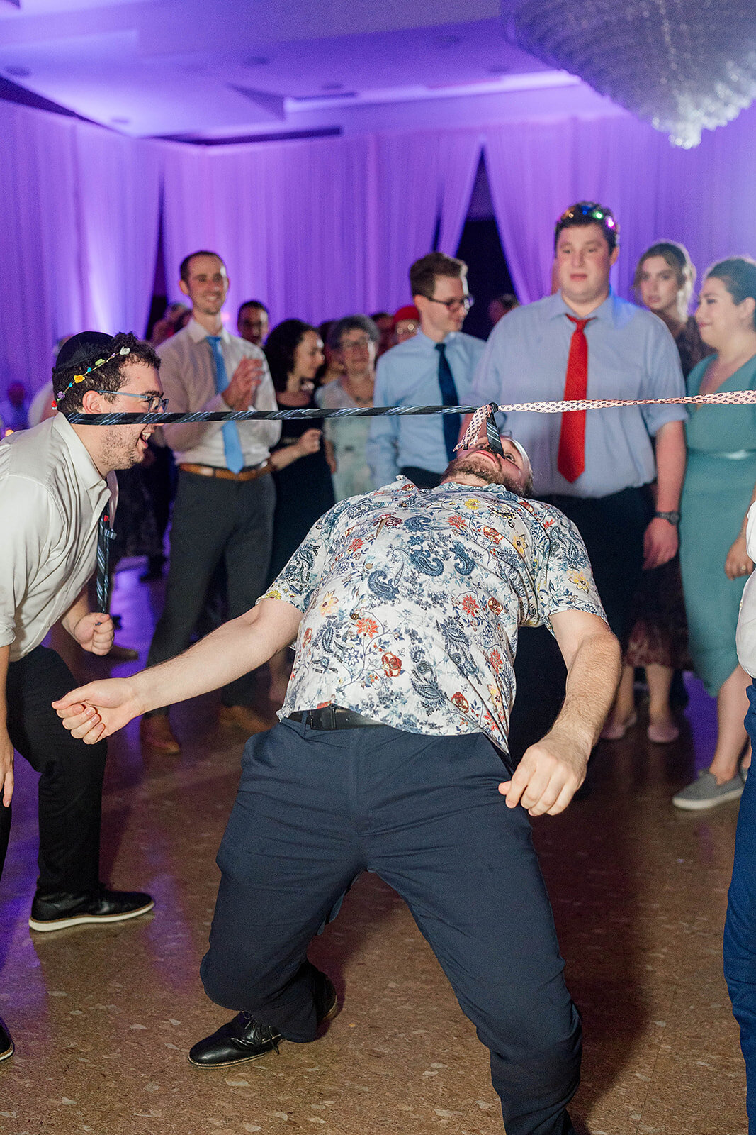 Eliana-Melmed-Photography-Chicago-LosAngeles-Jewish-WeddingPhotography-ElianaSklar-DanceFloor-00193