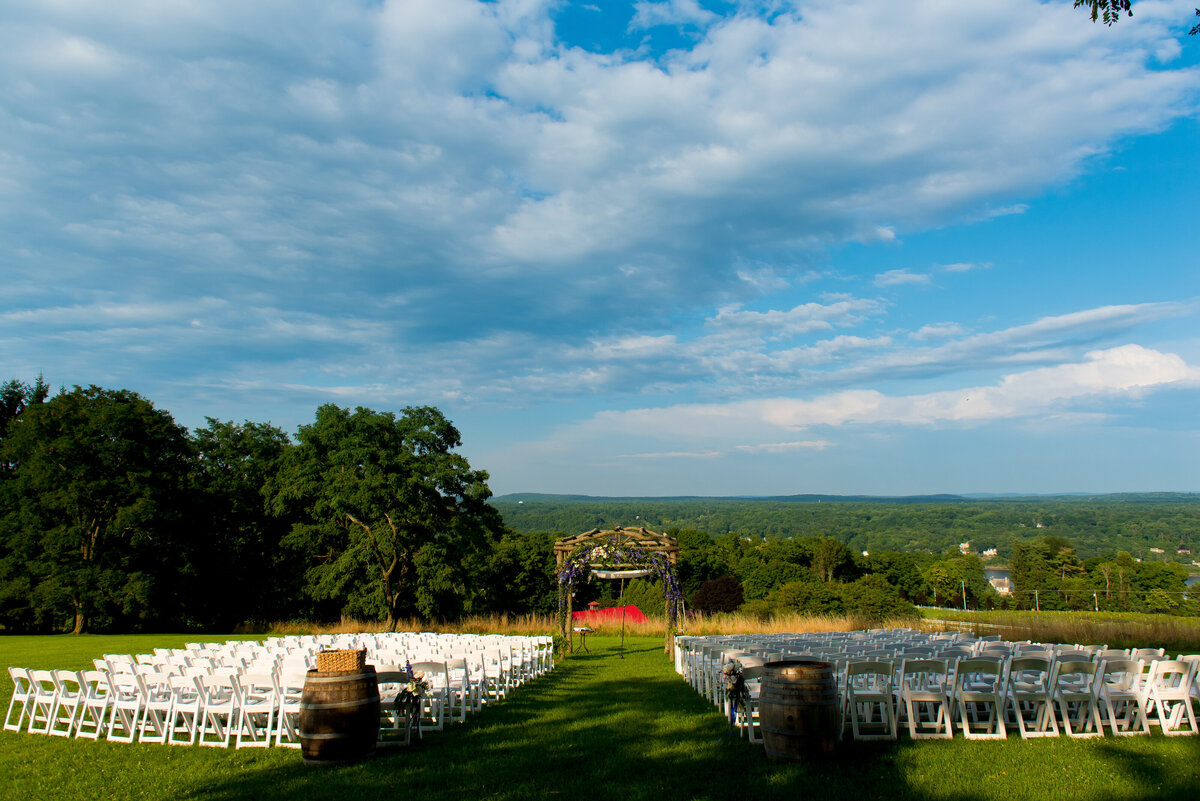 Red Maple Vineyard Wedding  Photography