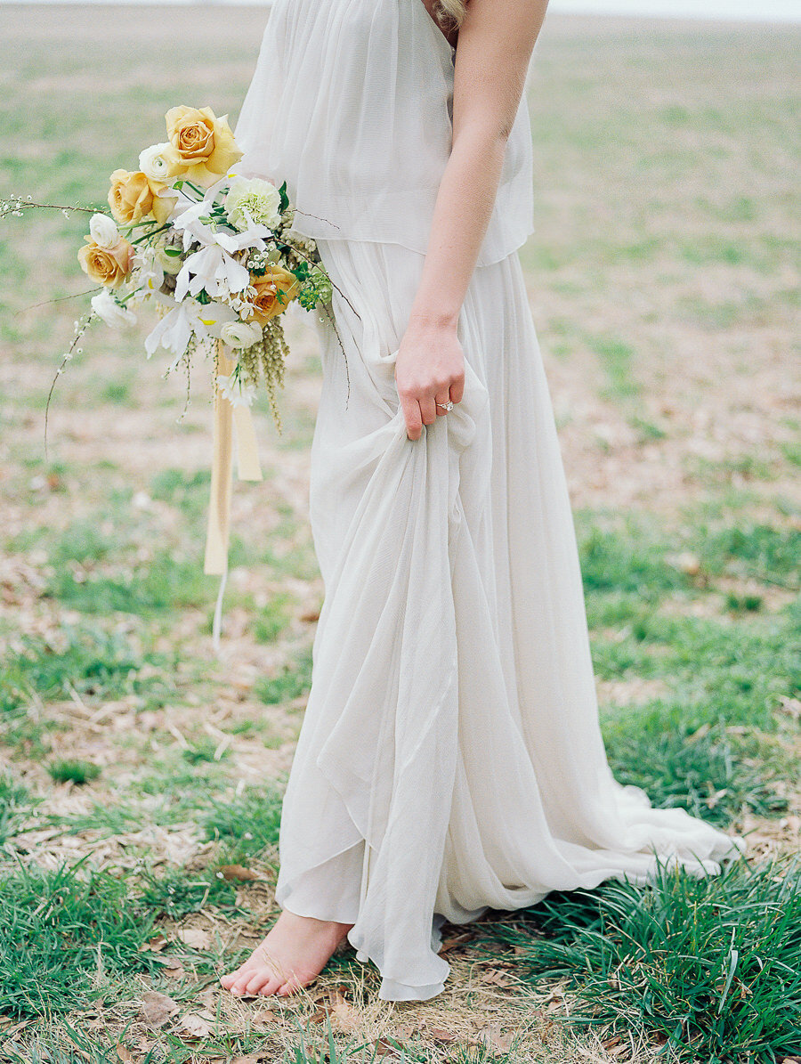 Graceful_Countryside_Fine_Art_Bridal_Maryland_Wedding_Megan_Harris_Photography-64